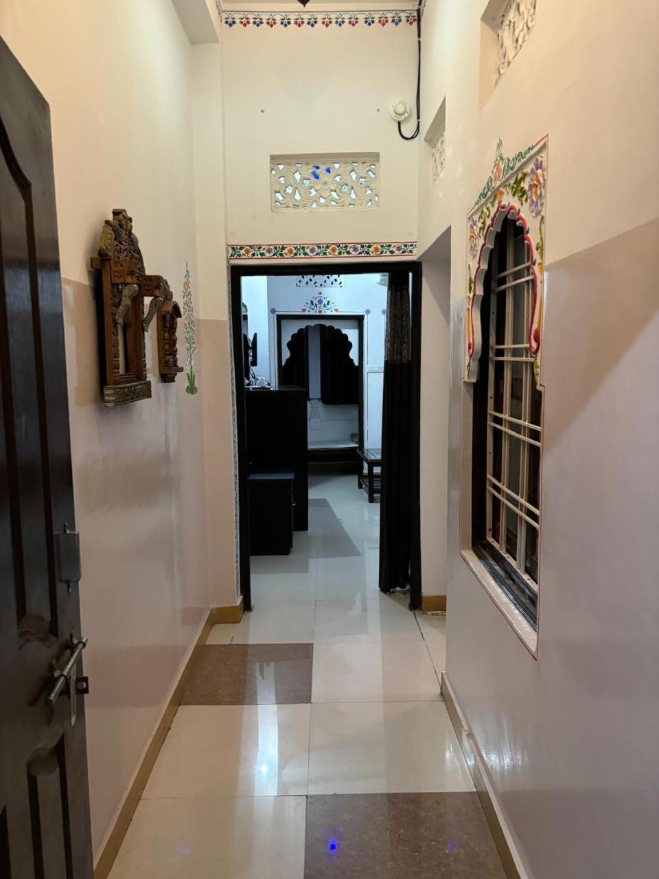 The Royal Lake View Villa Udaipur Extérieur photo